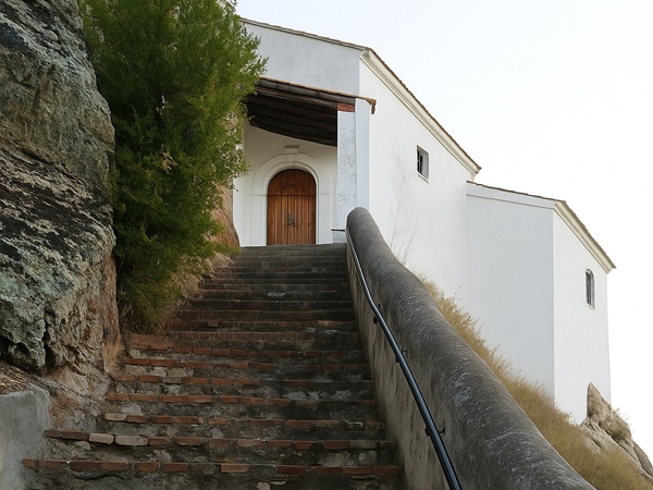Detalle de la fachada de la Ermita
